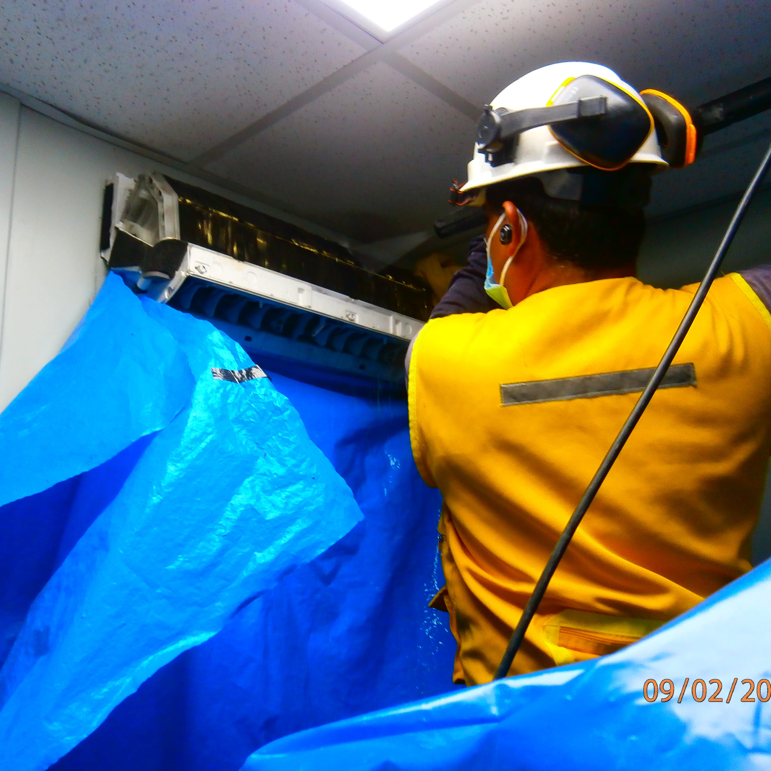 servicio de mantenimiento de aire acondicionado