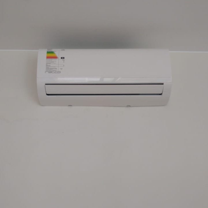 Técnicos en aire acondicionado Split residencial en Lima