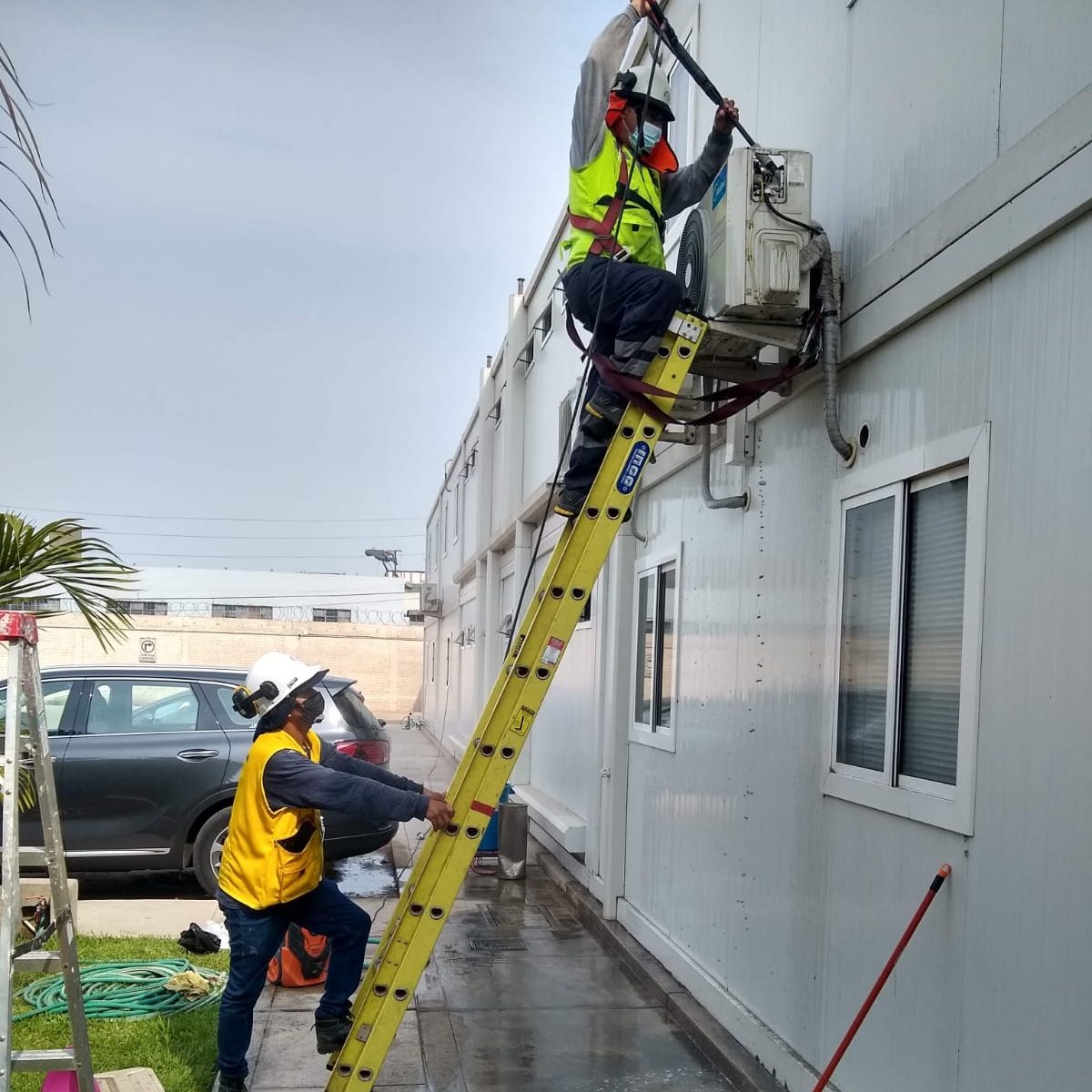 servicio de mantenimiento de aire acondicionado