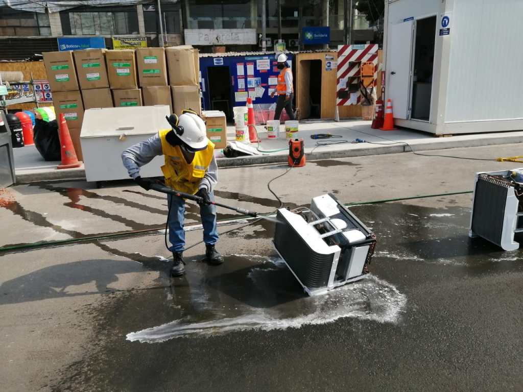 servicio de mantenimiento de aire acondicionado