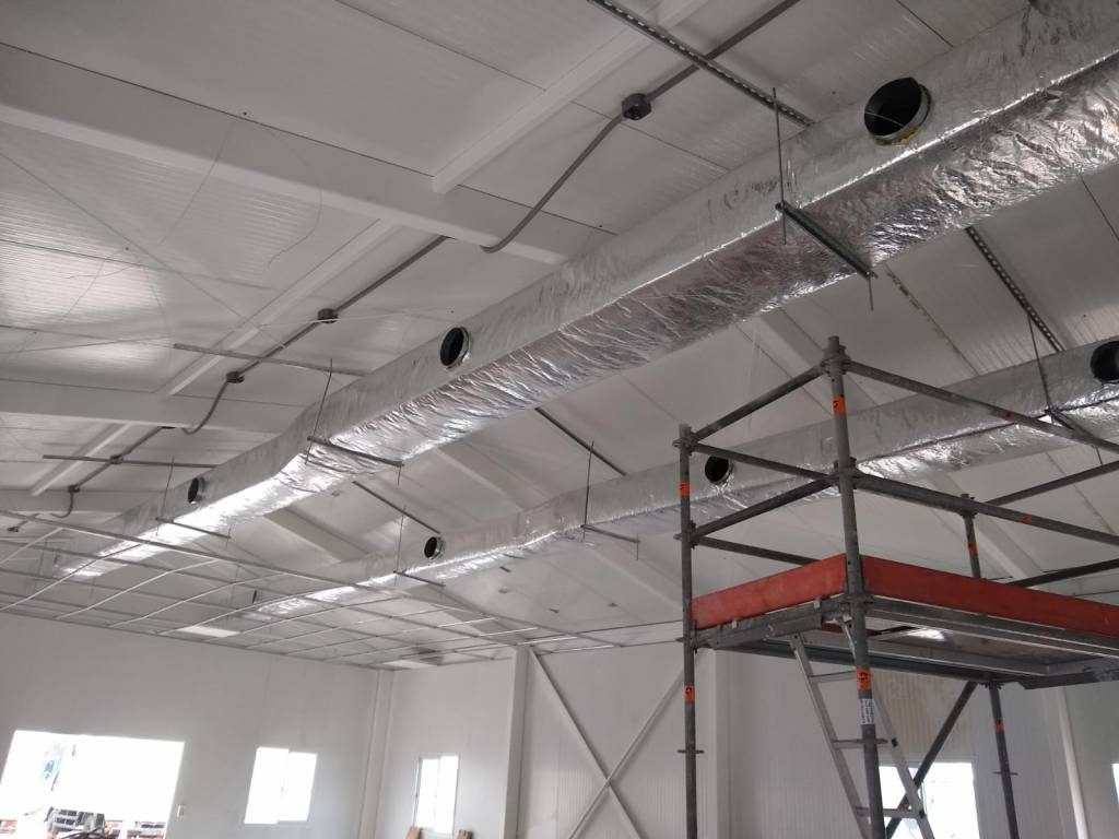 instalación de ductos de aire acondicionado